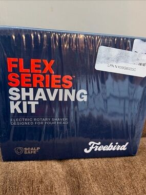 Freebird - Flex Series Shaving Kit-Electric Rotary Shaver For Your Head. Sealed